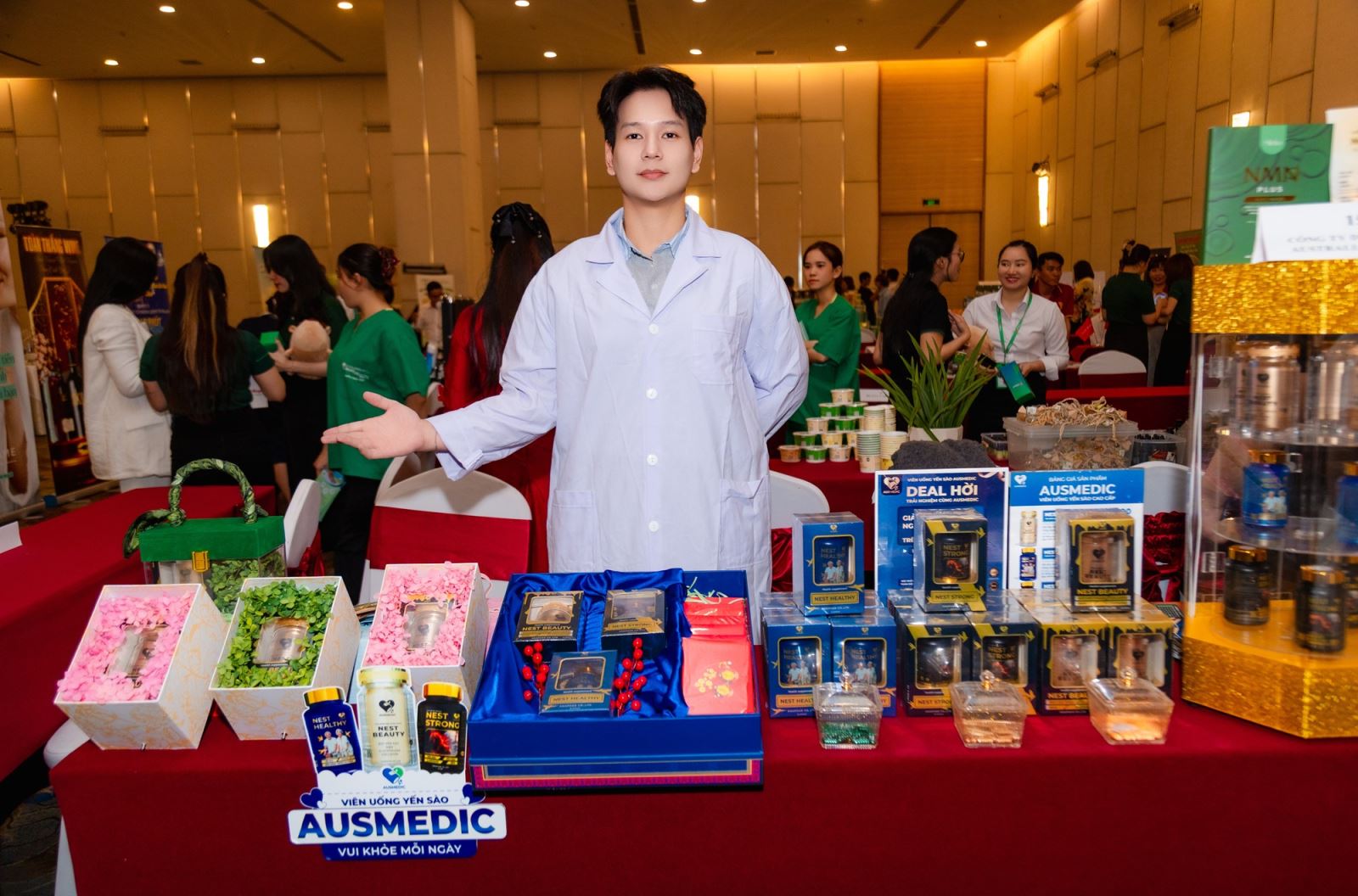 Ausmedic tham dự Trần Gia By Night – Mùa 10: Hào khí Đông A lan tỏa, Trần Gia tỏa sáng