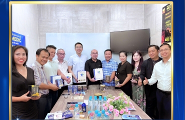 AUSMEDIC ĐÓN TIẾP ĐỐI TÁC TRUNG QUỐC – MỞ RỘNG CÁNH CỬA HỢP TÁC 